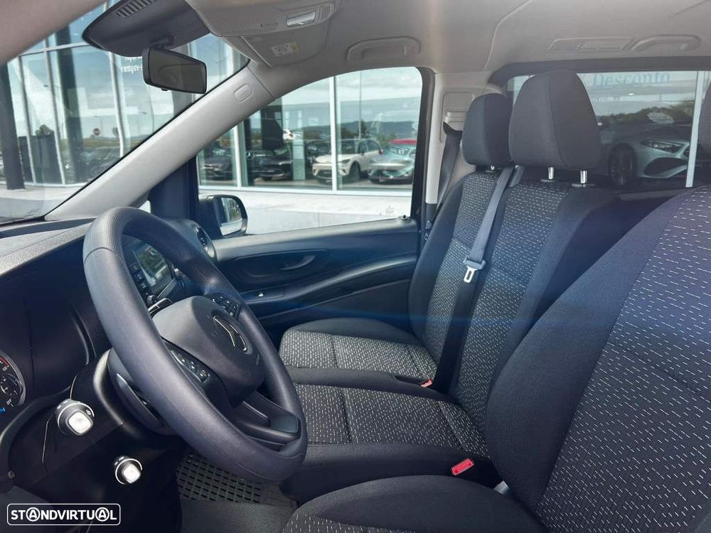 Mercedes-Benz eVito Tourer - 5