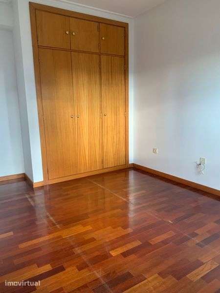 Apartamento t3 para arrendar - Grande imagem: 3/12