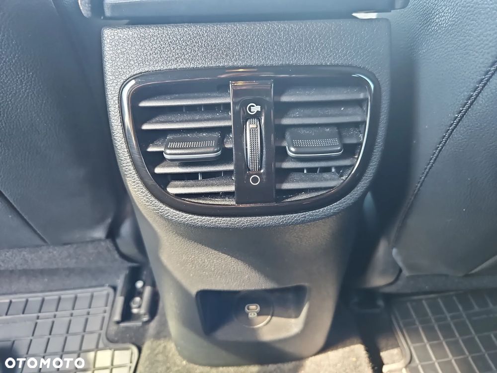 Kia Ceed 1.5 T-GDI Tribute DCT - 19