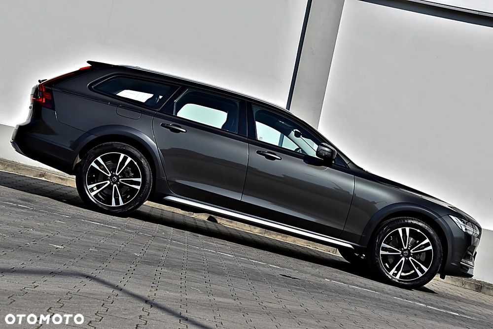 Volvo V90 Cross Country D4 AWD Pro - 7