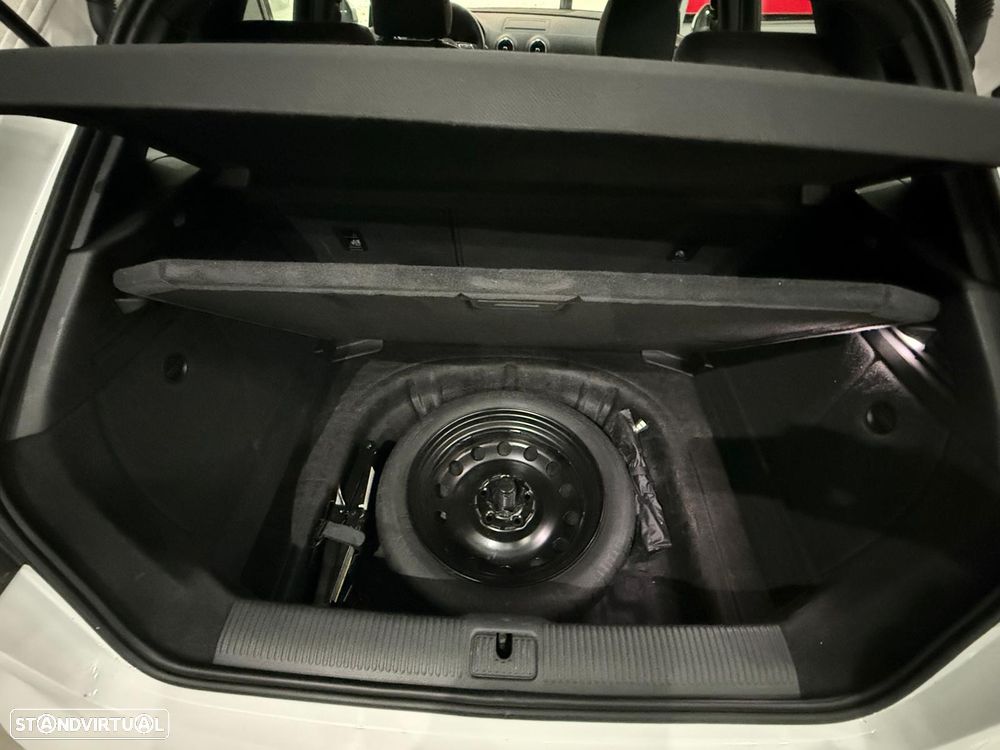 Audi A3 1.6 TDI S-line S tronic - 27