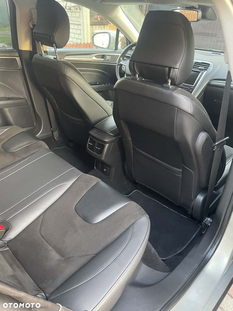 Ford Mondeo 2.0 TDCi STart-Stopp PowerShift-Aut ST-Line - 22