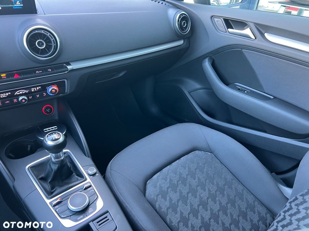 Audi A3 Sportback 2.0 TDI (clean diesel) Attraction - 20