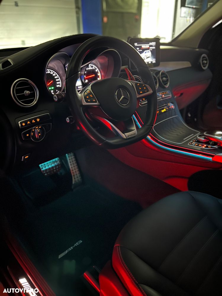 Mercedes-Benz GLC - 25