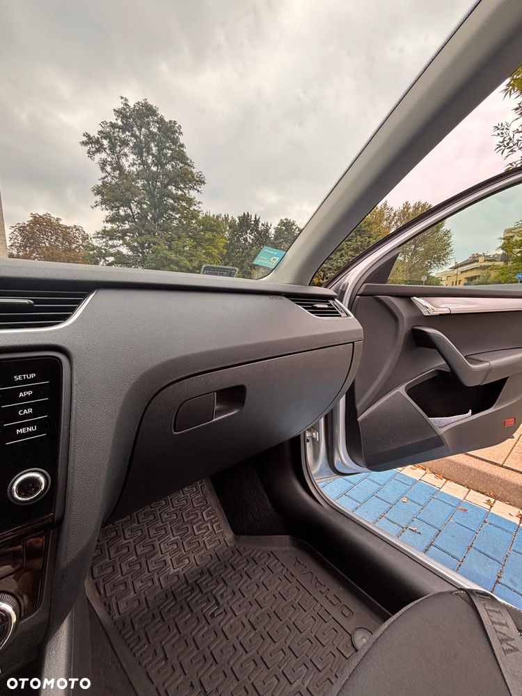 Skoda Octavia - 10