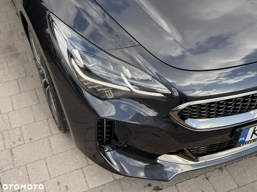 Kia Stinger 2.0 T-GDI GT Line - 9