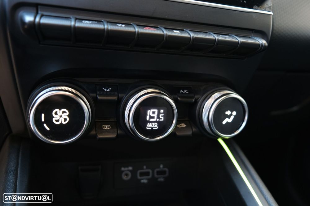 Renault Clio 1.0 TCe Techno - 30