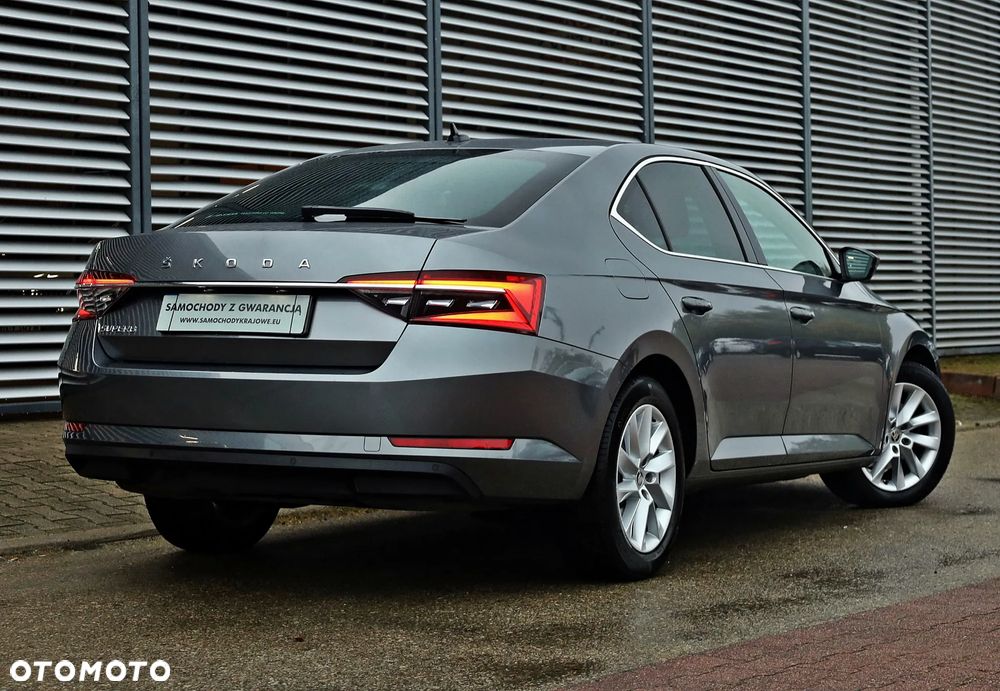 Skoda Superb 1.5 TSI Ambition DSG - 6