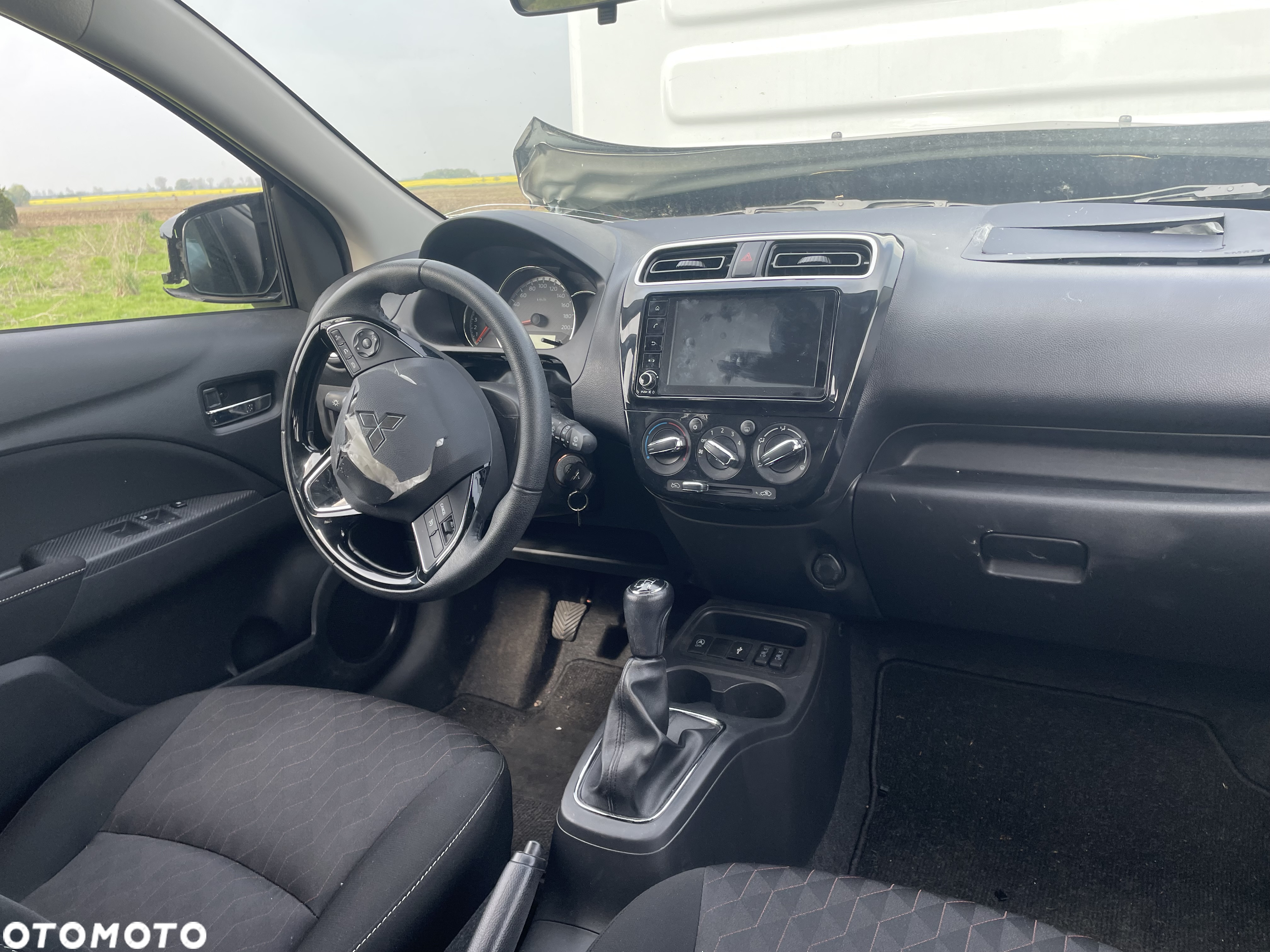 Mitsubishi Space Star 1.2 AS&G Intense - 11