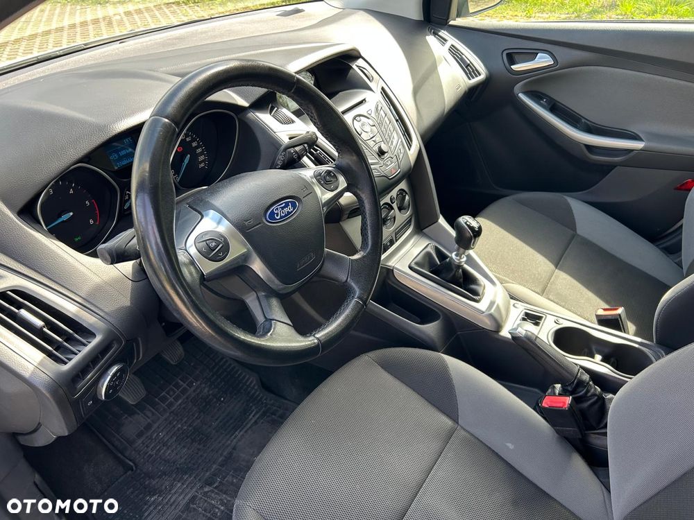 Ford Focus - 5