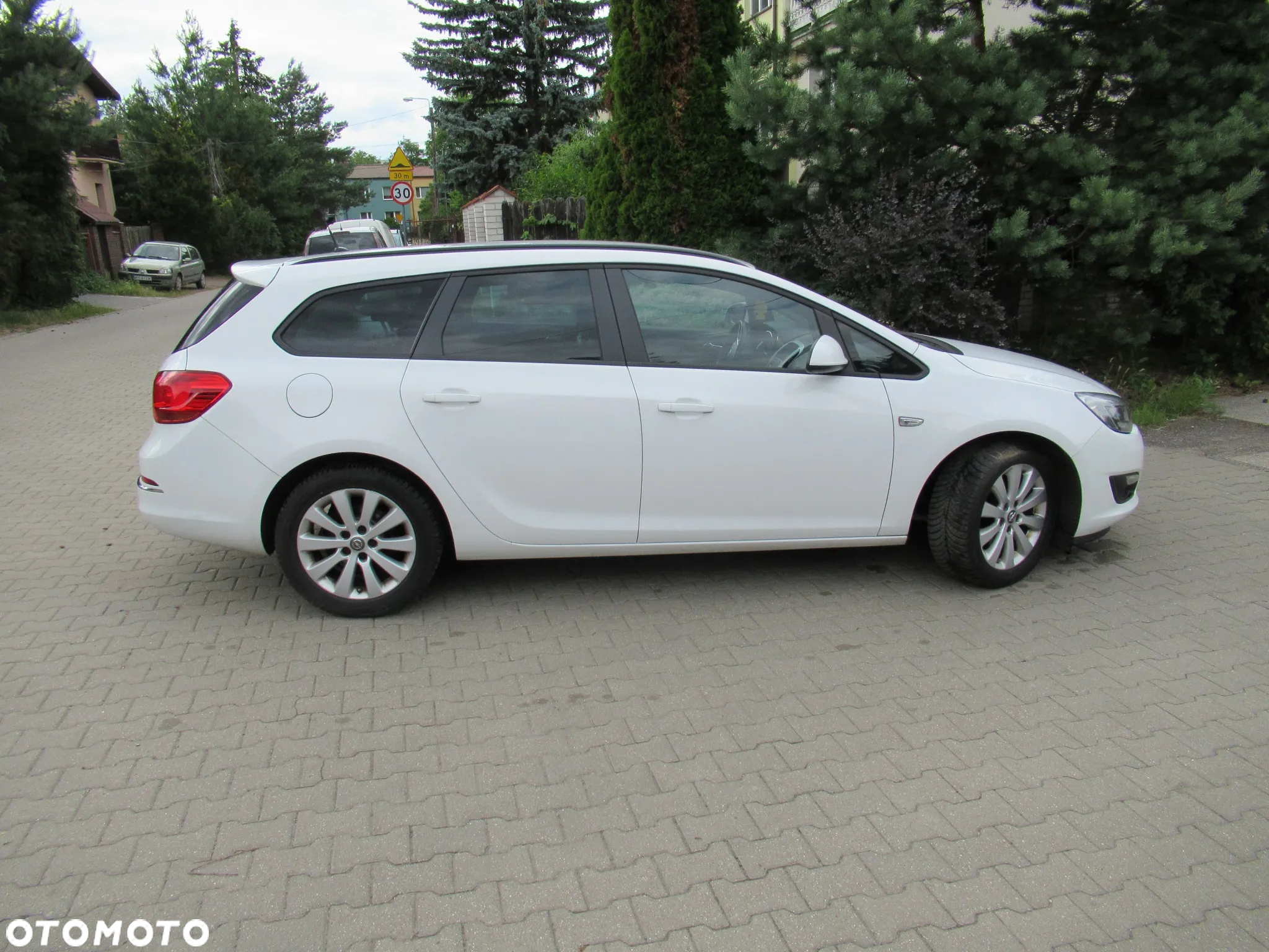 Opel Astra 1.6 CDTI DPF ecoFLEX Sports TourerStart/Stop Edition - 8