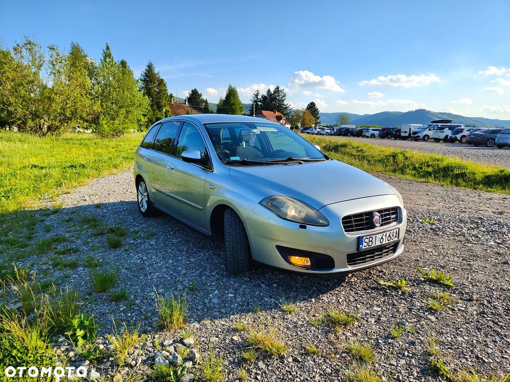 Fiat Croma 1.9 JTD Emotion - 4