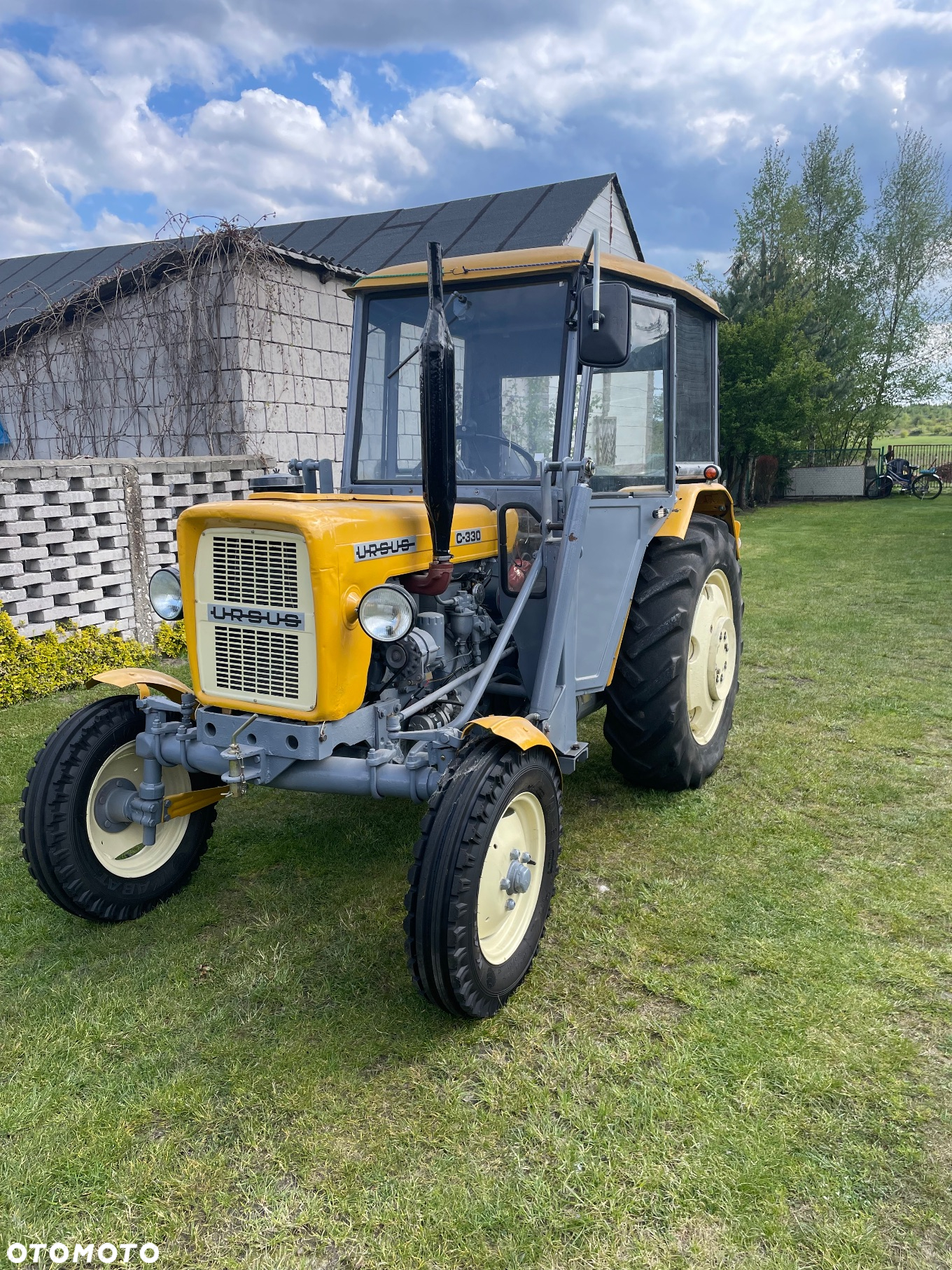 Ursus C330 - 3