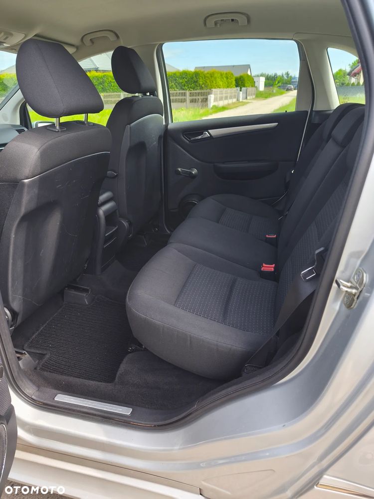 Mercedes-Benz Klasa B 160 BlueEFFICIENCY SPORT EDITION - 13