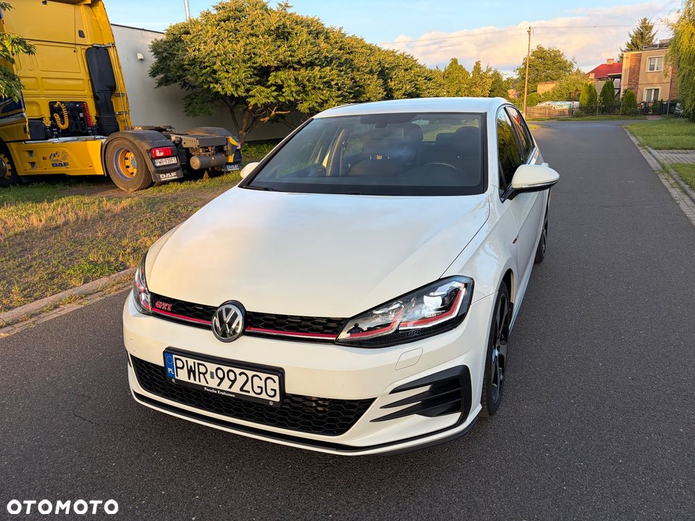 Volkswagen Golf 2.0 TSI BMT GTI Performance - 5