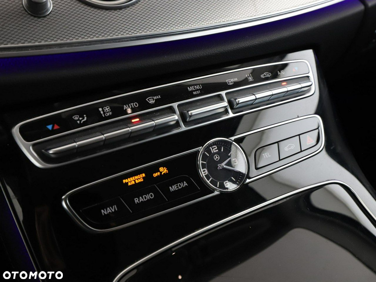 Mercedes-Benz Klasa E 220 d Avantgarde - 30