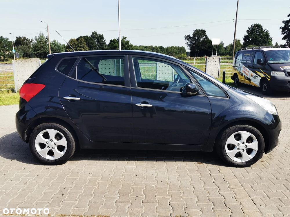 Kia Venga 1.6 CRDi 128 Business Line - 6
