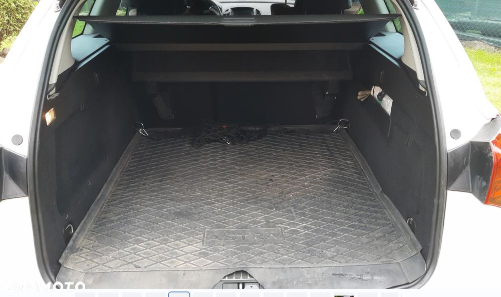 Opel Astra 1.4 Turbo Cosmo - 22