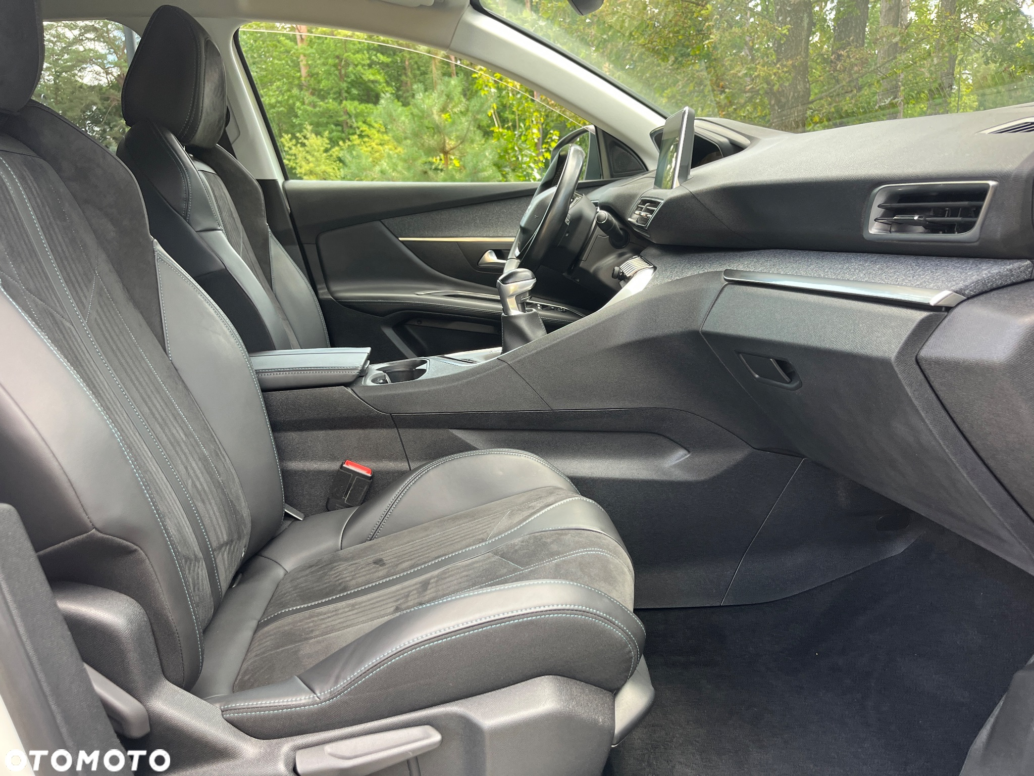 Peugeot 3008 PureTech 130 Stop & Start GPF Crossway - 31