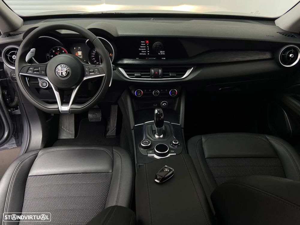 Alfa Romeo Stelvio 2.2 D Super AT8 - 12