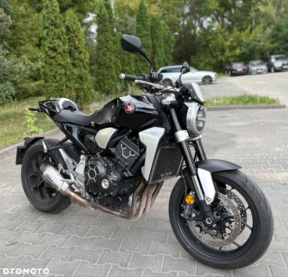 Honda CB - 3