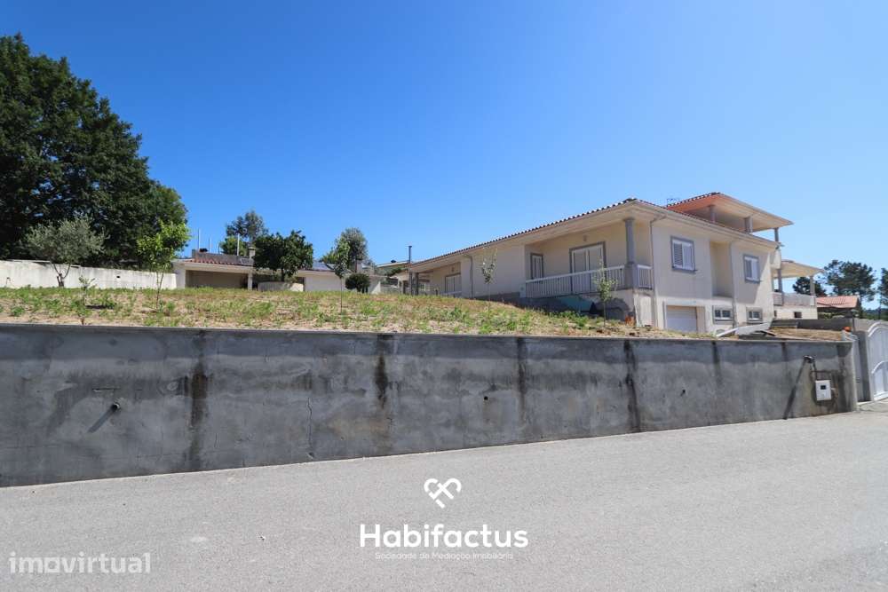 Moradia Isolada T5 para venda em Santos Êvos - Viseu - Grande imagem: 5/60