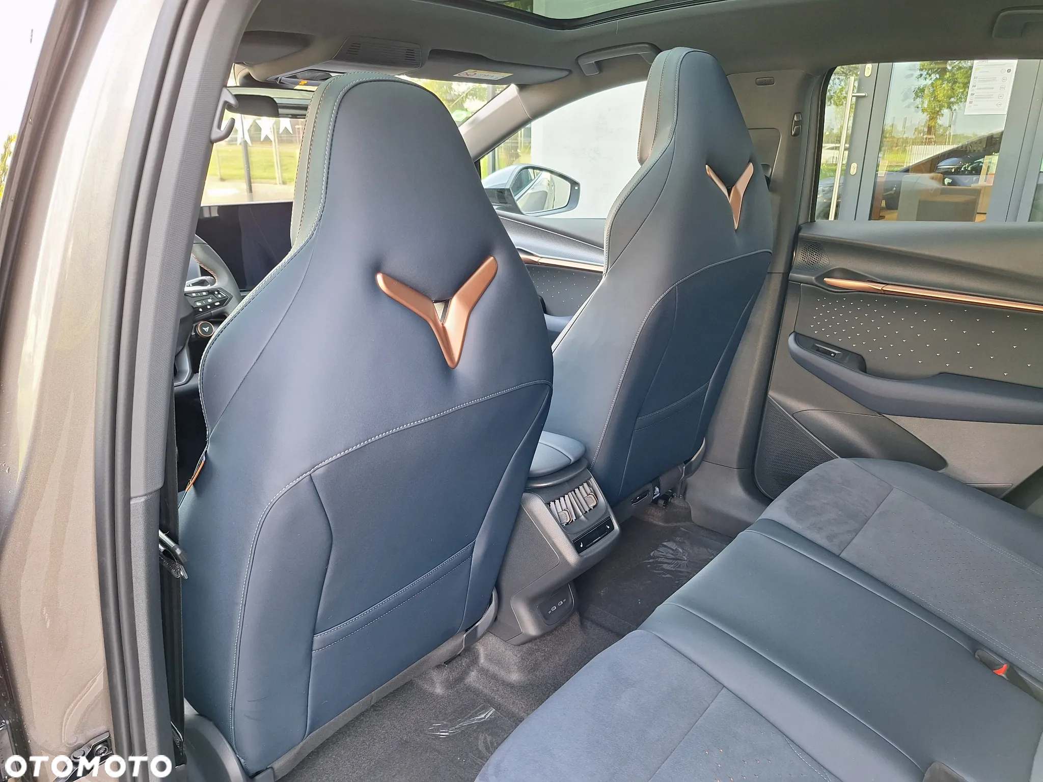 Cupra Tavascan 82kWh 4Drive VZ - 11