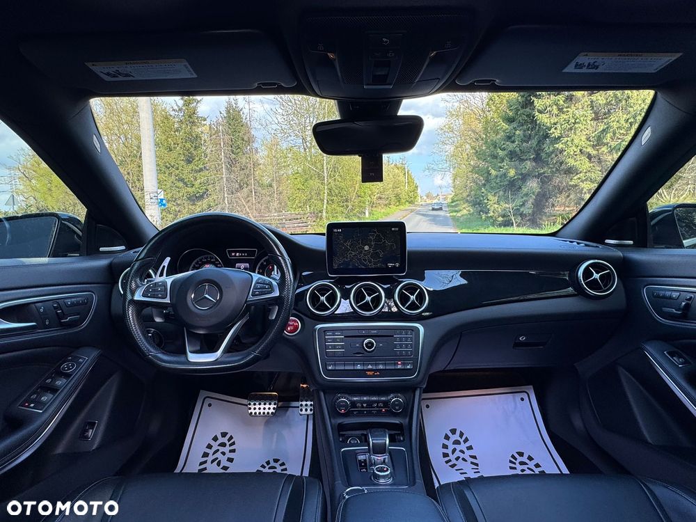 Mercedes-Benz CLA AMG 45 4Matic AMG Speedshift DCT 7G AMG Night Edition - 32