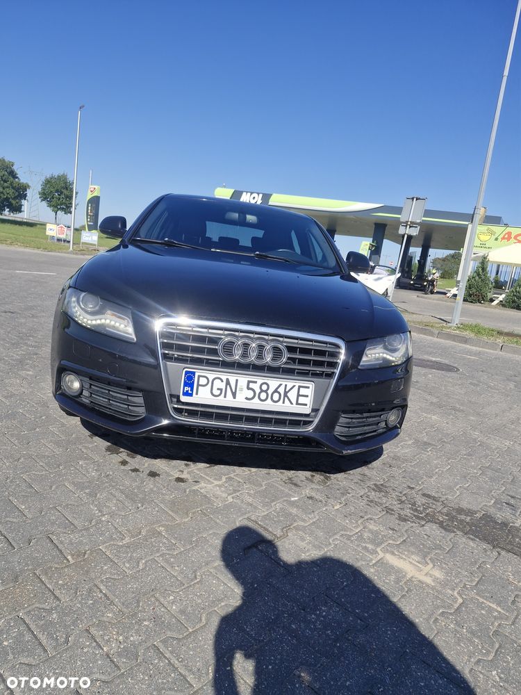 Audi A4 Limousine - 2