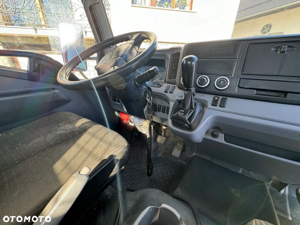 Mitsubishi FUSO CANTER - 3