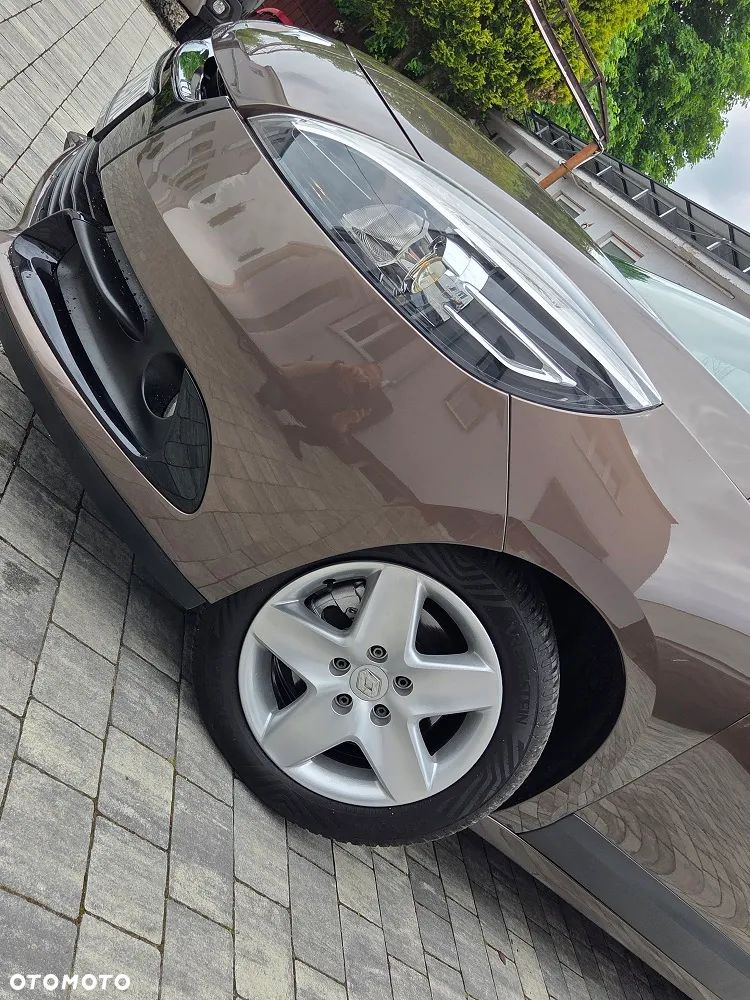 Renault Scenic 1.6 16V TomTom Edition - 24