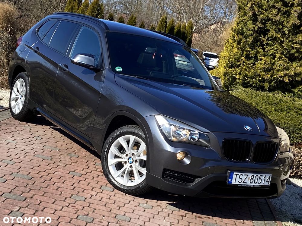 BMW X1 xDrive18d Sport Line - 1