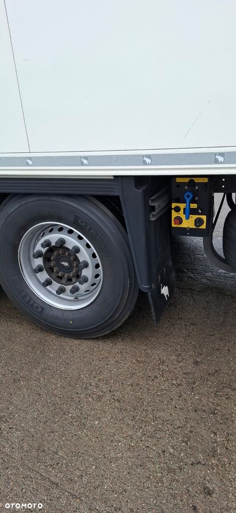 Schmitz Cargobull - 10