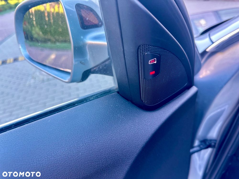 Audi A4 Avant 2.0 TDI DPF multitronic Ambiente - 22