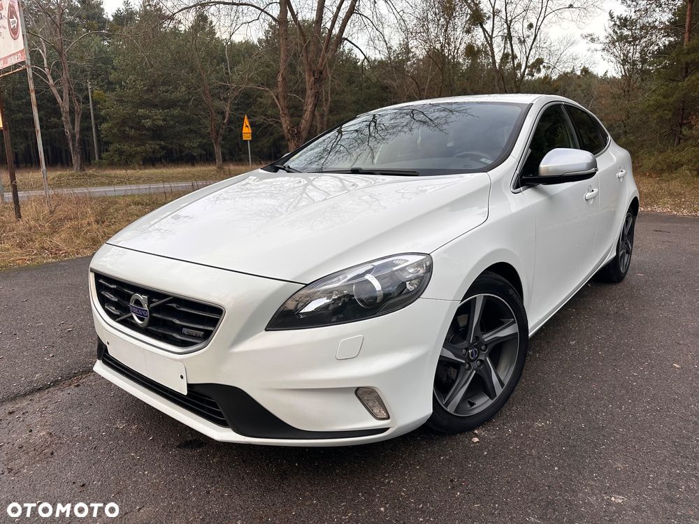 Volvo V40 D2 R Design - 2