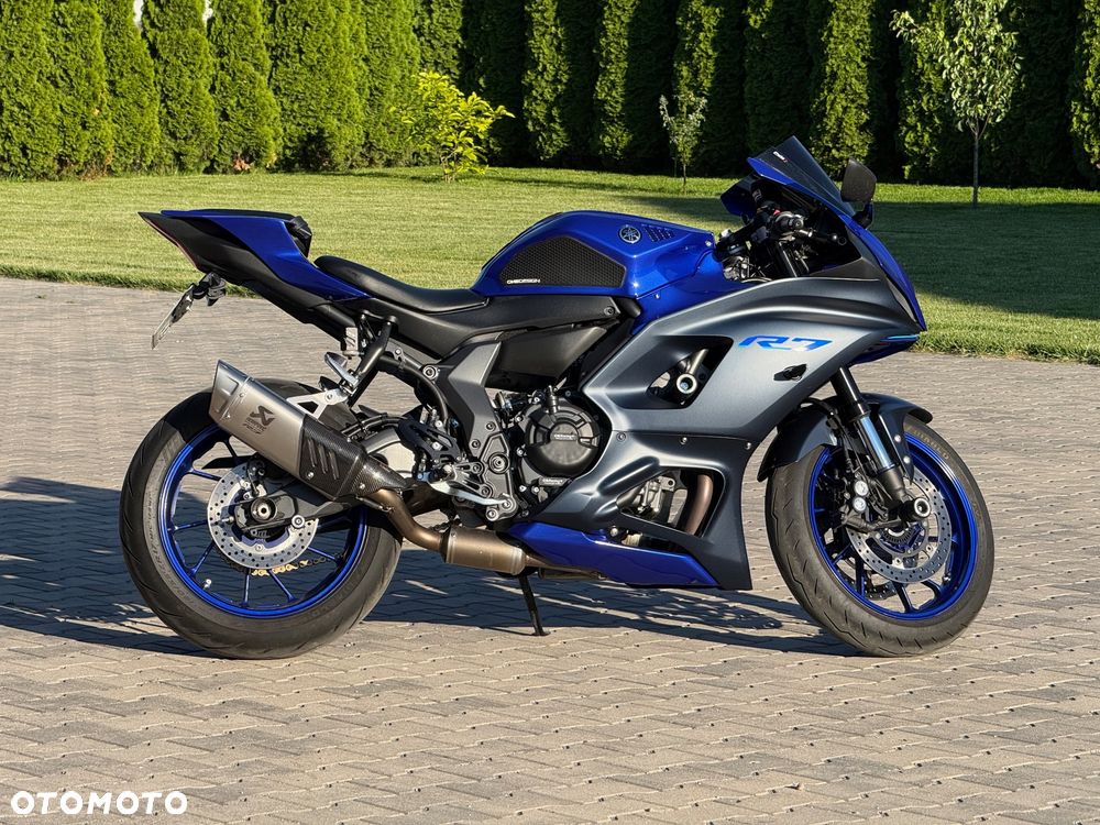 Yamaha R7 - 1