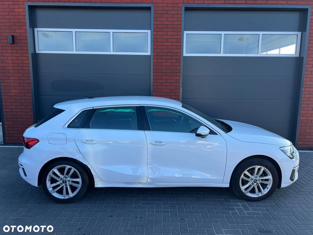 Audi A3 Sportback 30 TDI S tronic - 27