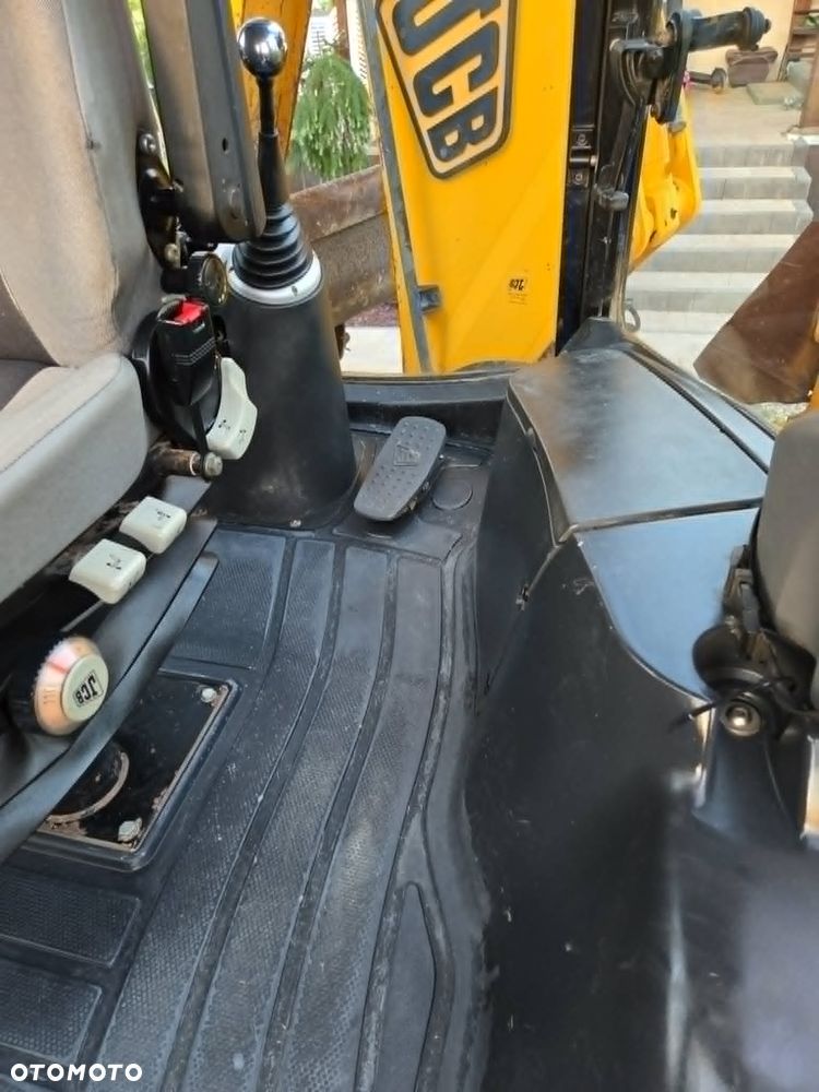 JCB 3CX - 20