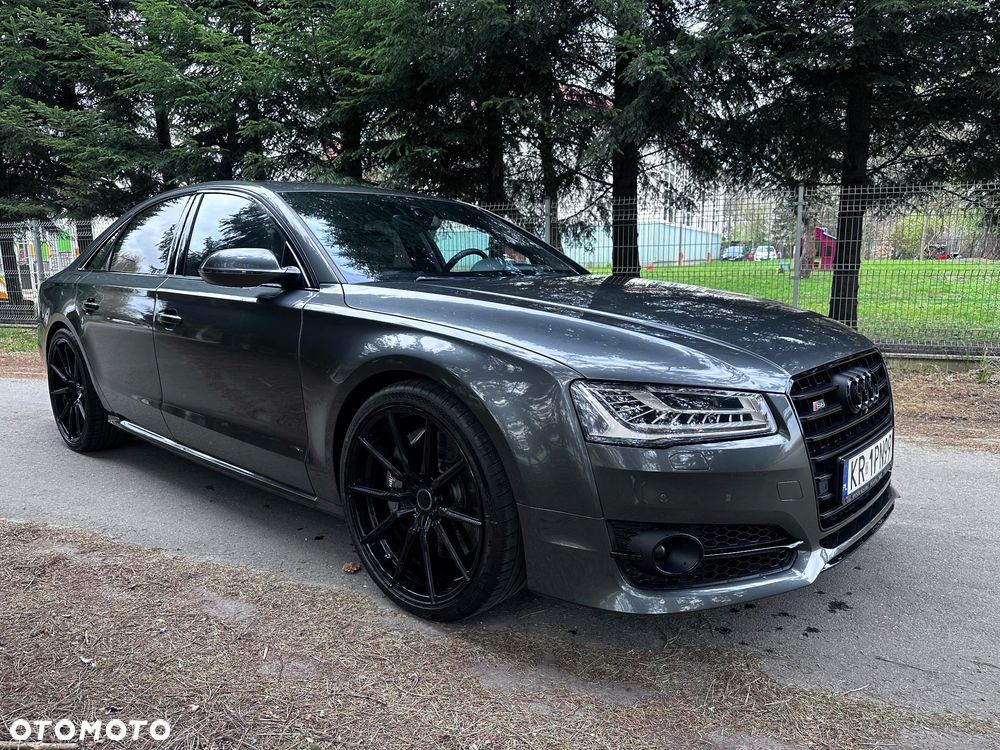 Audi S8 Plus 4.0 TFSI Quattro - 4
