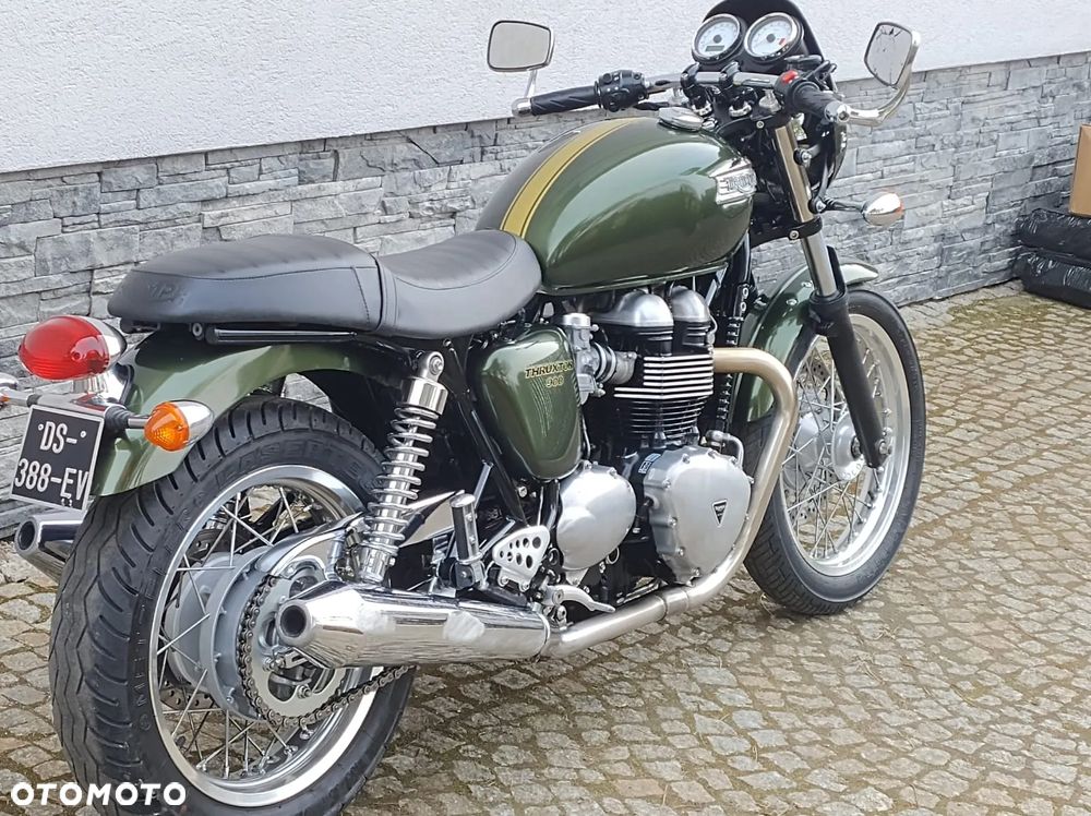 Triumph Thruxton - 5