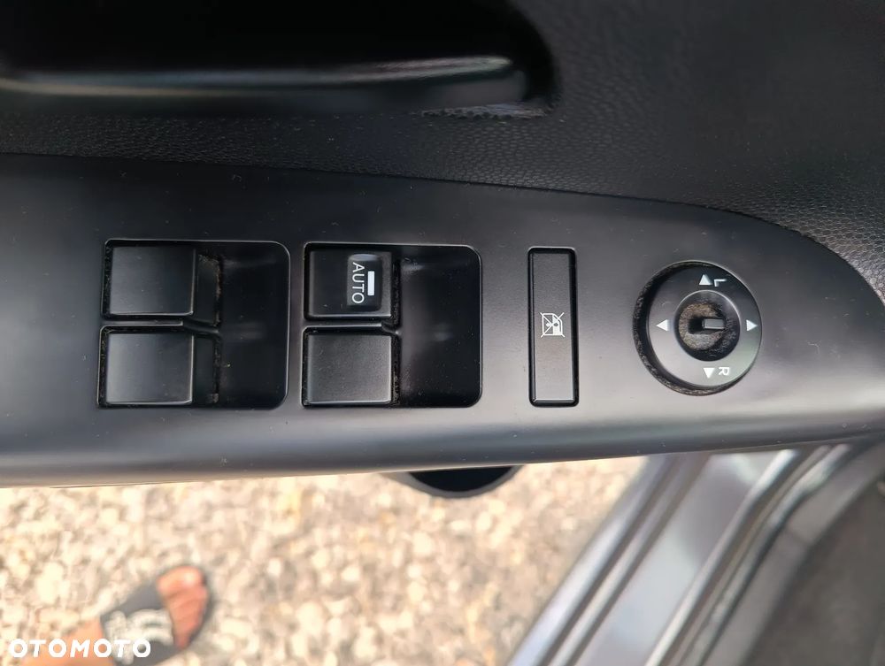 Kia Venga 1.4 CVVT Business Line - 29