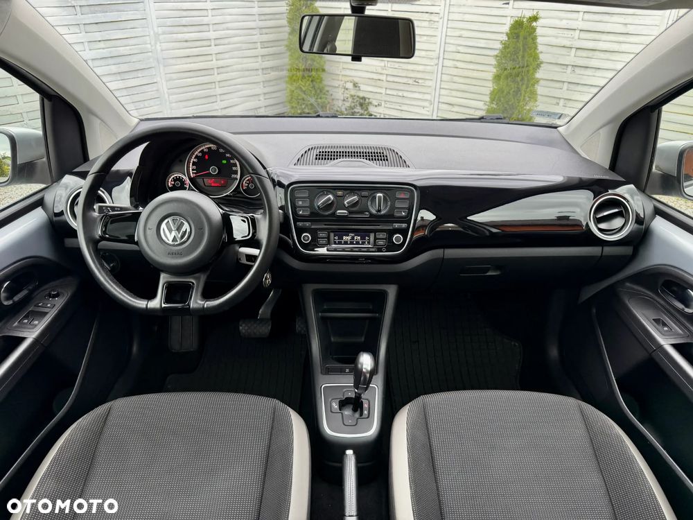 Volkswagen up! 1.0 move - 9