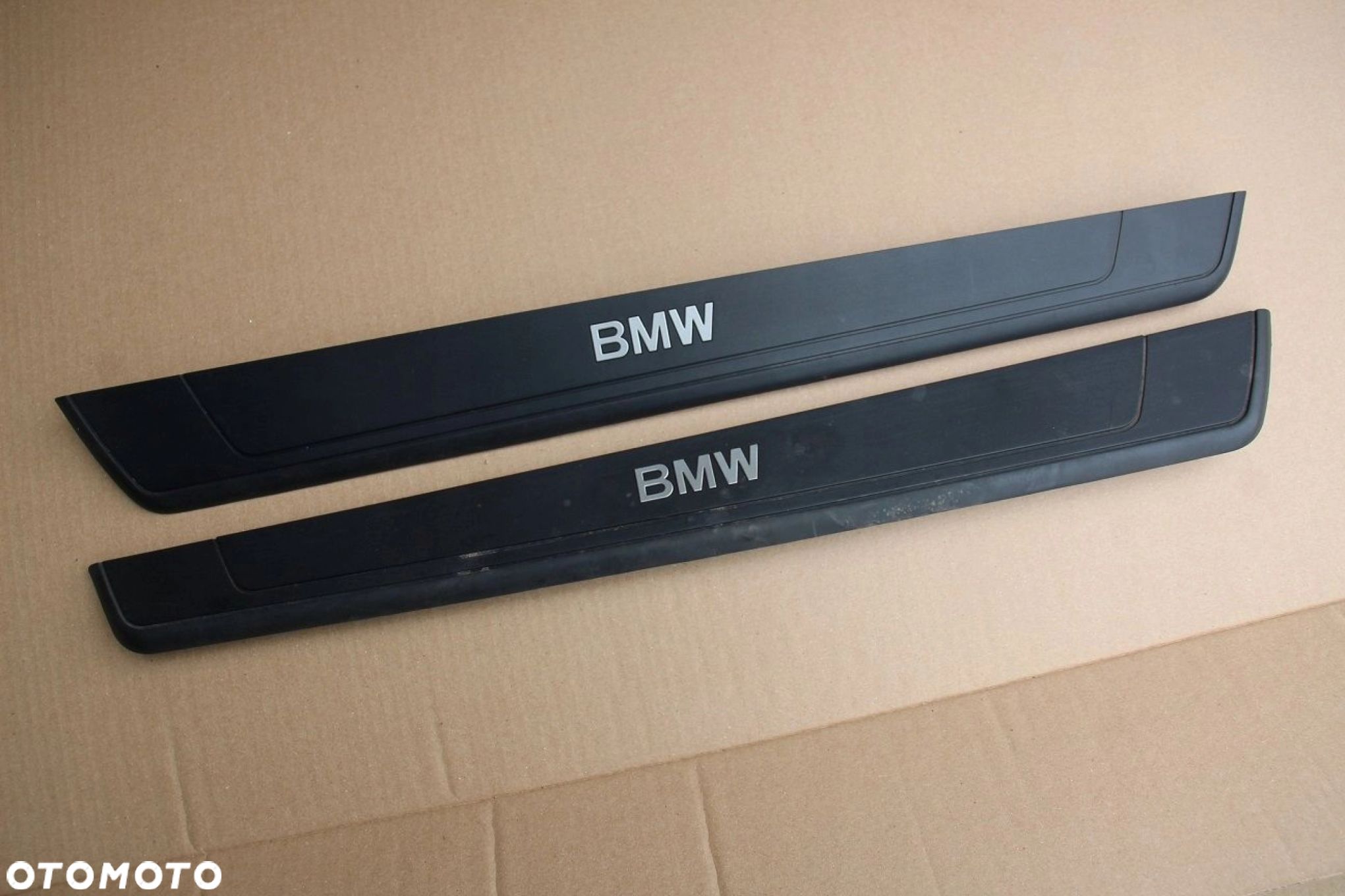 Listwy na progi progowe BMW e85 z4 oryginalne 7016653 7016654 czarne - 1