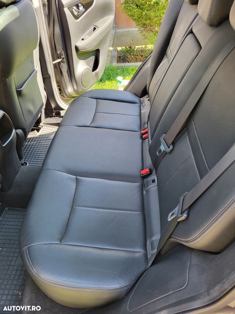 Nissan Qashqai 1.6 DCI DPF Start/Stop tekna - 13