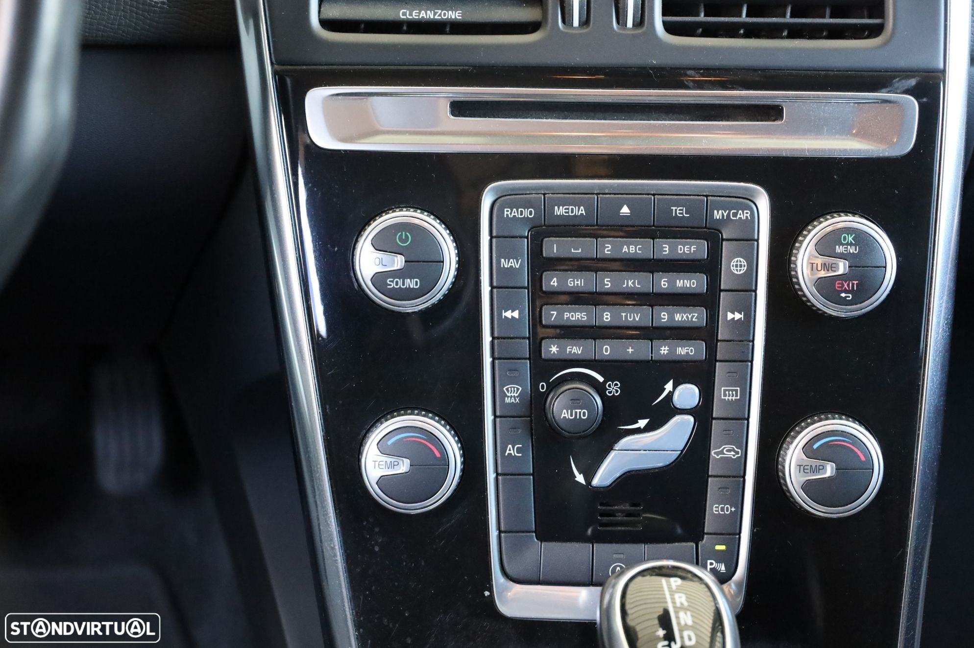 Volvo XC 60 2.0 D4 Dynamic Edition Geartronic - 16
