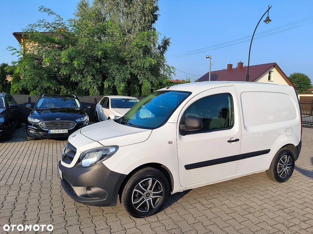 Mercedes-Benz Citan - 12
