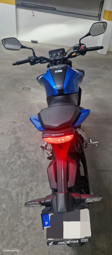 Honda CB 125R - 7