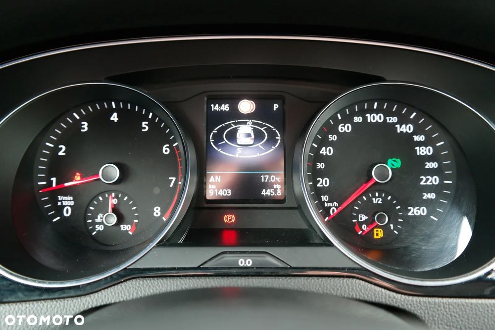 Volkswagen Passat 2.0 TSI Business DSG - 15