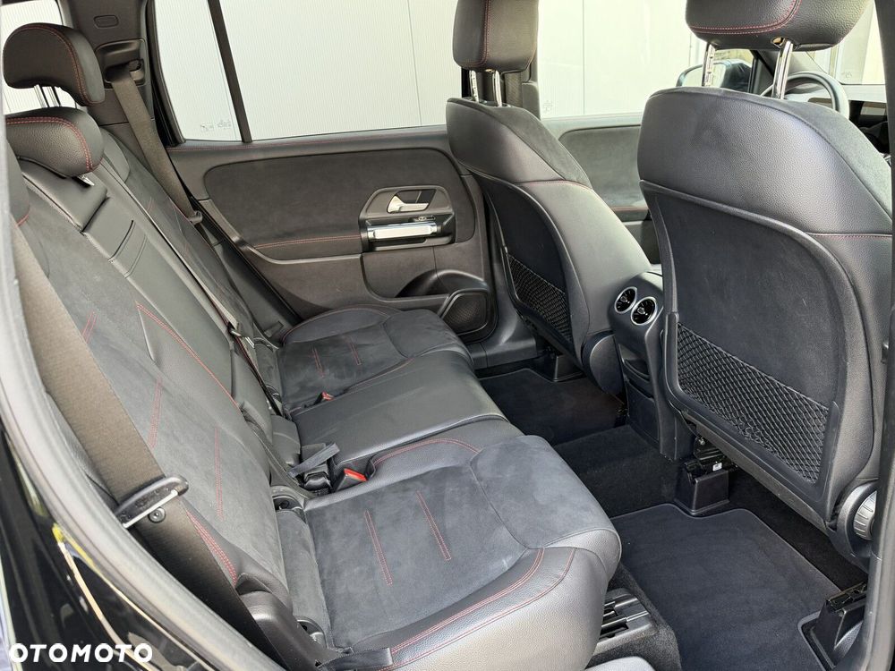 Mercedes-Benz GLB 200 AMG Line 7G-DCT - 25