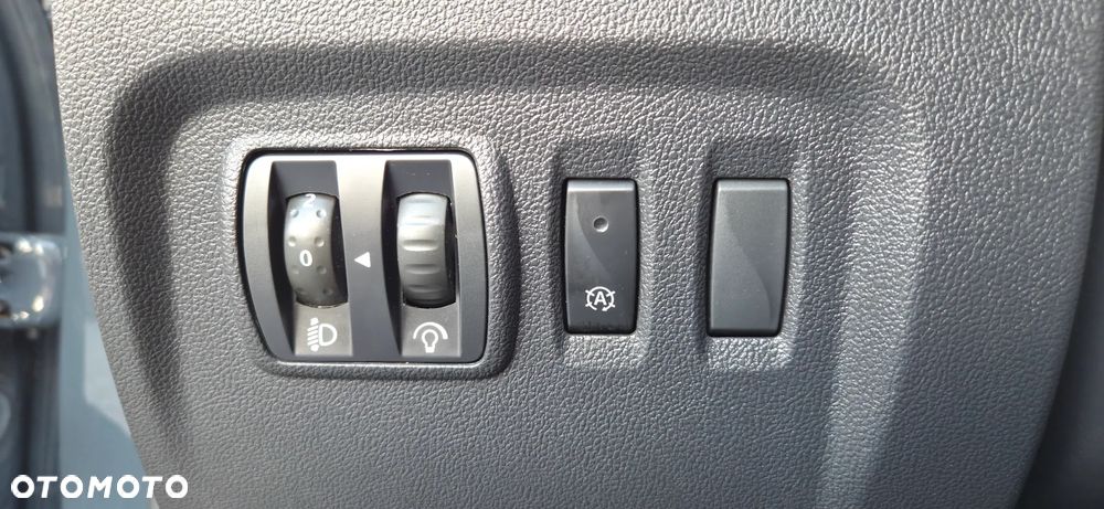 Renault Captur - 24